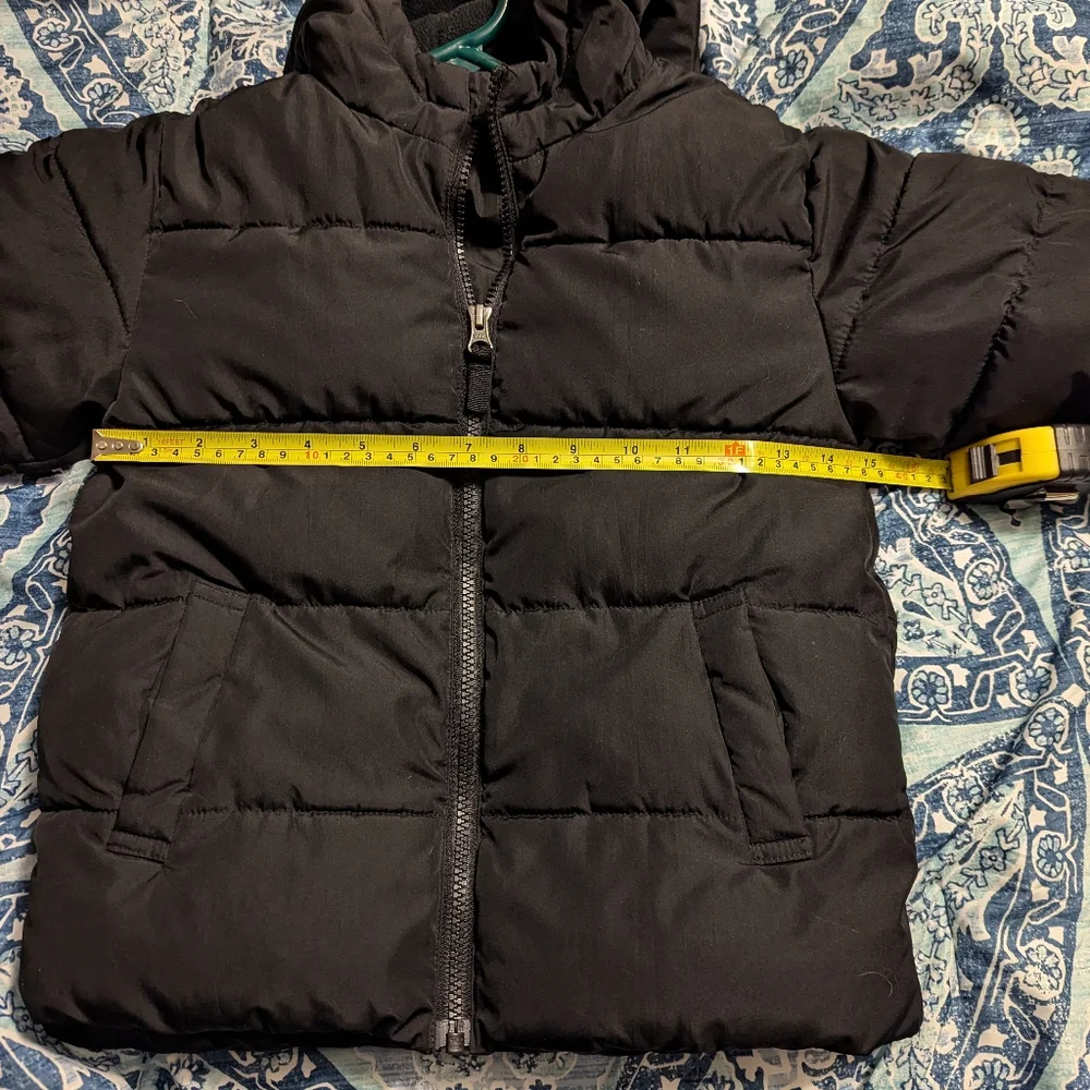 Boys Size 4/5 Winter Coat - Picture 5 of 7